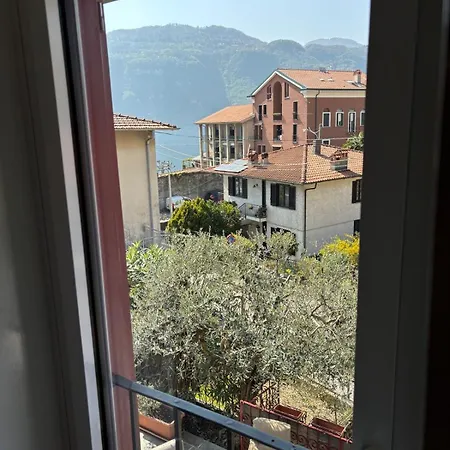 Дом отдыха Ester Lakehouse, Graziosa Casa Indipendente Льерна